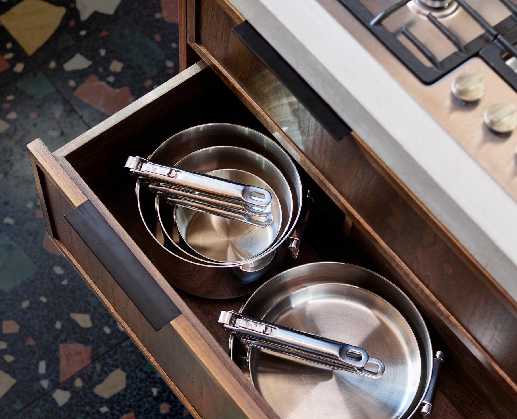 Space Steel MasterSet™ 6 Peças – Conjunto de Panelas em Aço Inox com Cabos Dobráveis